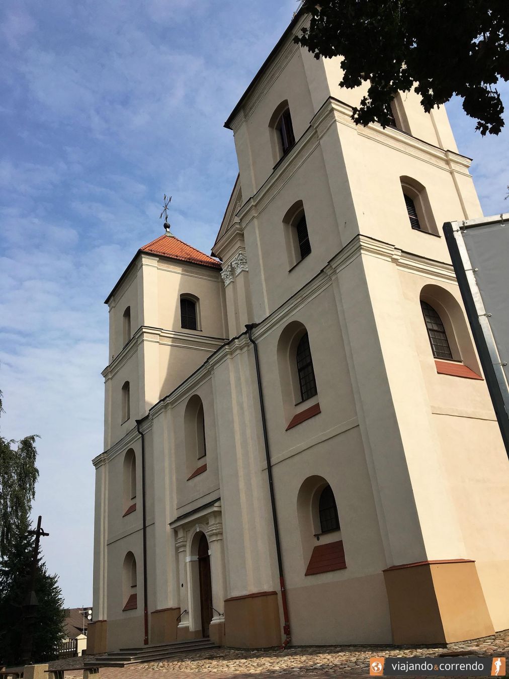 lituania-trakai-igreja-vertical-site.jpg
