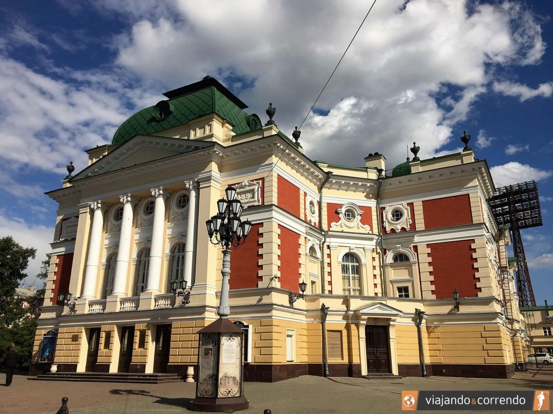 russia-irkutsk-teatro-site.jpg